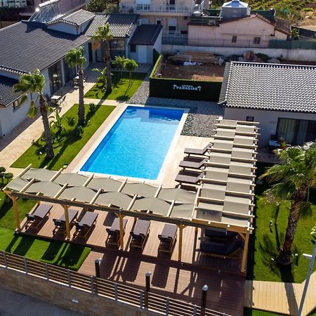 Paradise Apartments Artemida Экстерьер фото