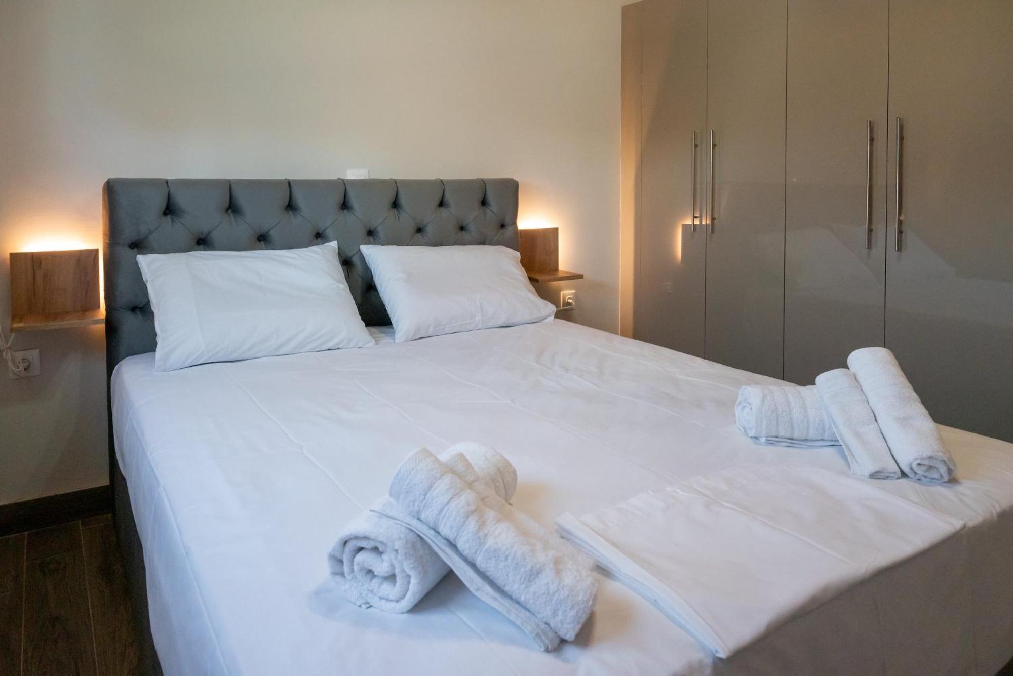 Paradise Apartments Artemida Экстерьер фото