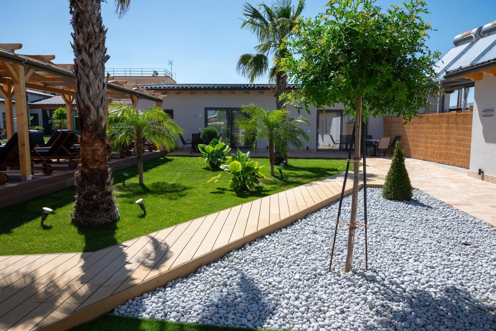 Paradise Apartments Artemida Экстерьер фото